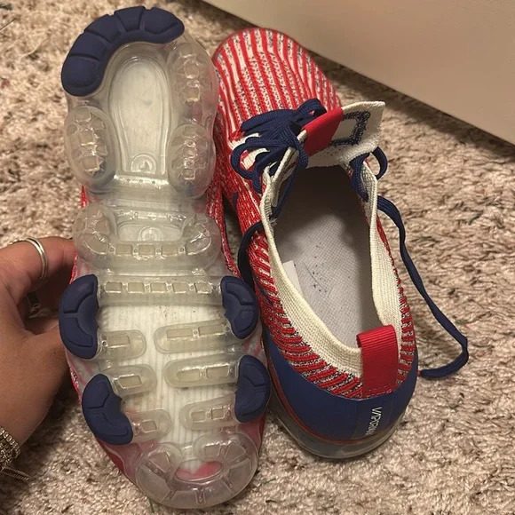 Nike vapormax men’s US:8 - Picture 4 of 4